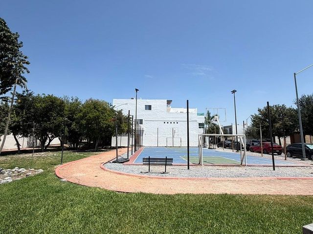 place photo 39
