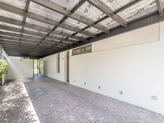 place photo 56