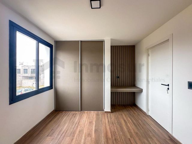 place photo 61