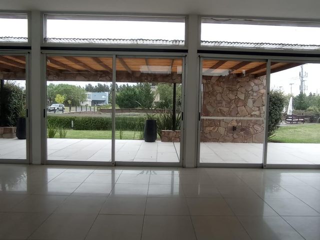 place photo 53