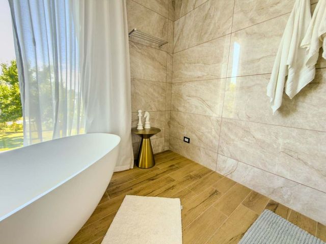place photo 45