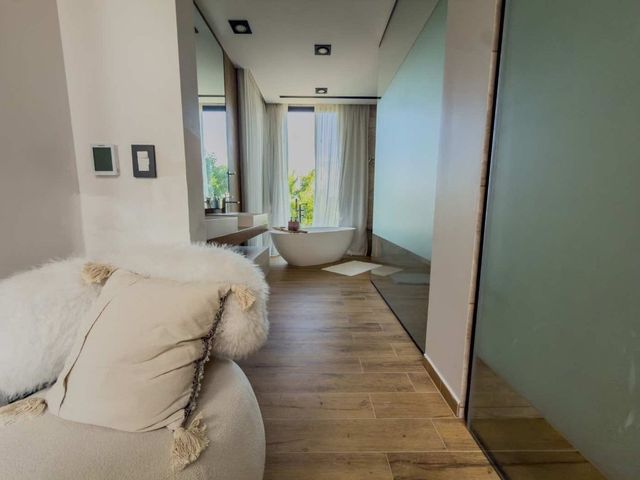 place photo 40