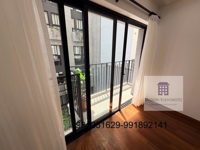 place photo 118