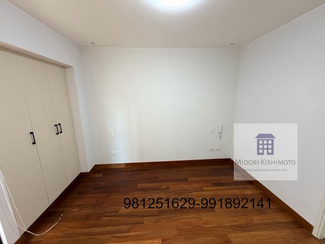 place photo 66