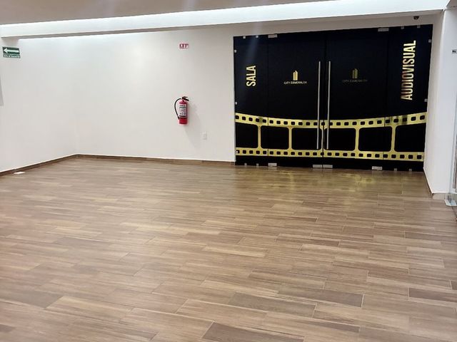 place photo 24