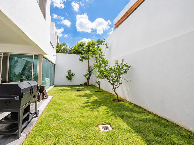 place photo 24