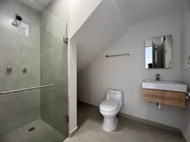 place photo 39
