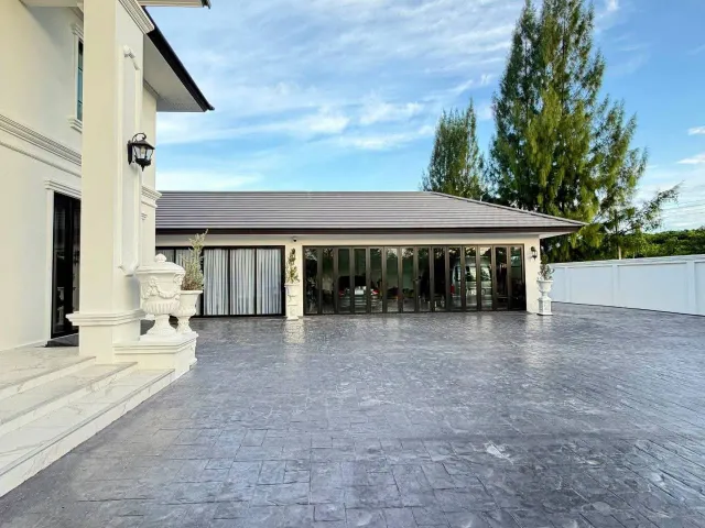 place photo 50