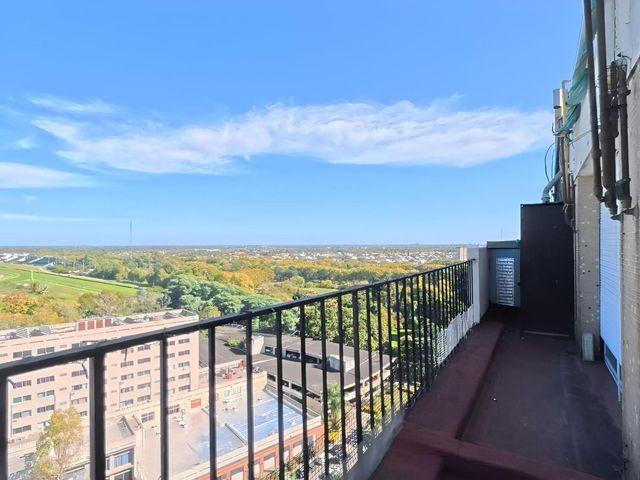 place photo 30
