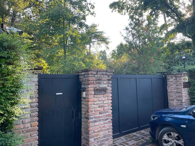 place photo 53