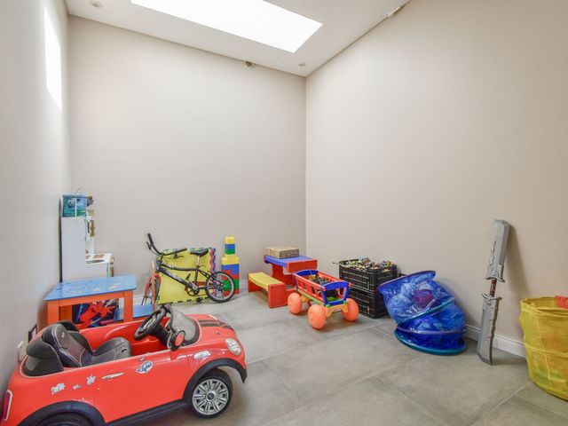 place photo 46