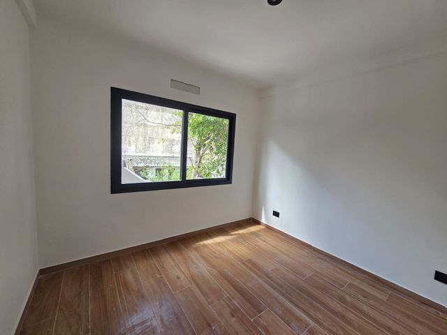 place photo 48