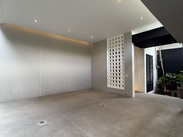 place photo 48