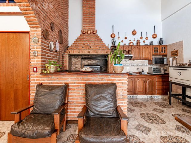 place photo 75