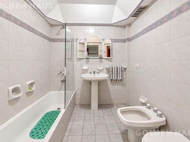place photo 68