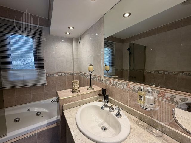 place photo 67