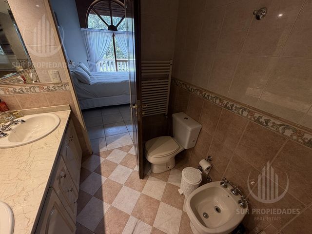 place photo 69