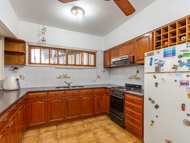 place photo 50
