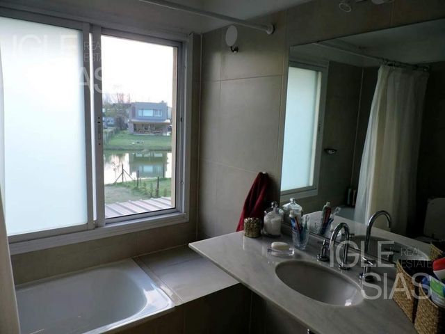 place photo 46