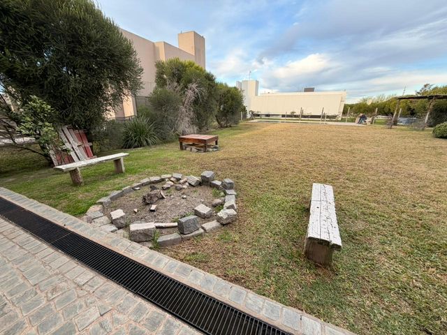 place photo 44