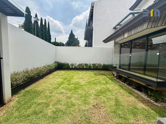 place photo 38