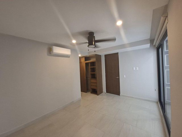place photo 49