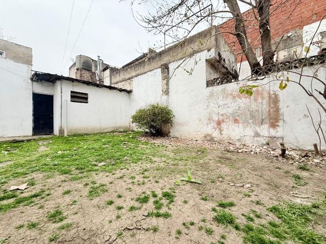 place photo 18