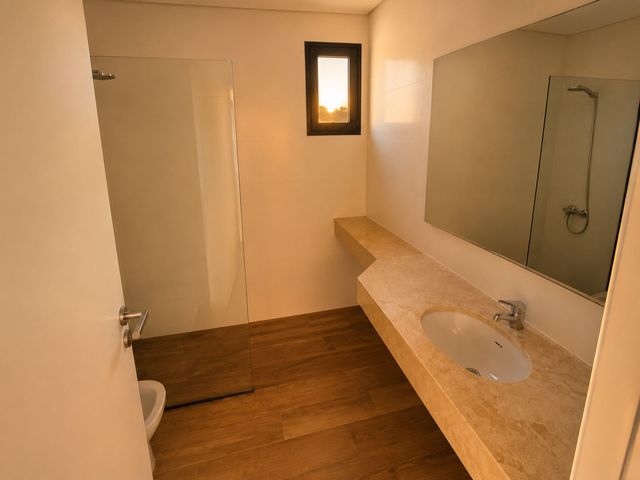 place photo 32