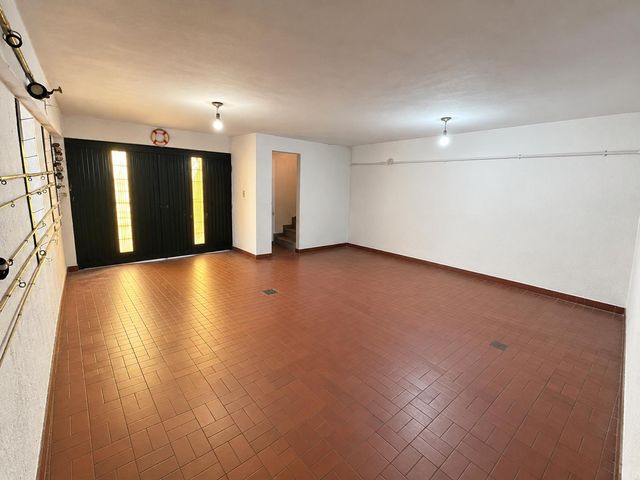 place photo 38