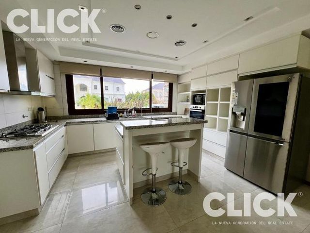 place photo 58