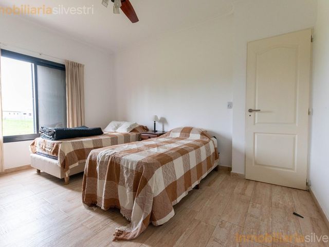 place photo 61