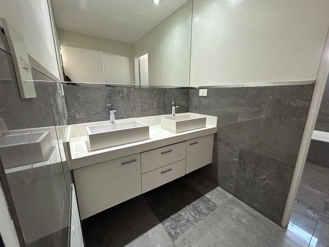 place photo 48