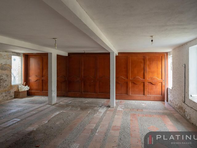 place photo 56