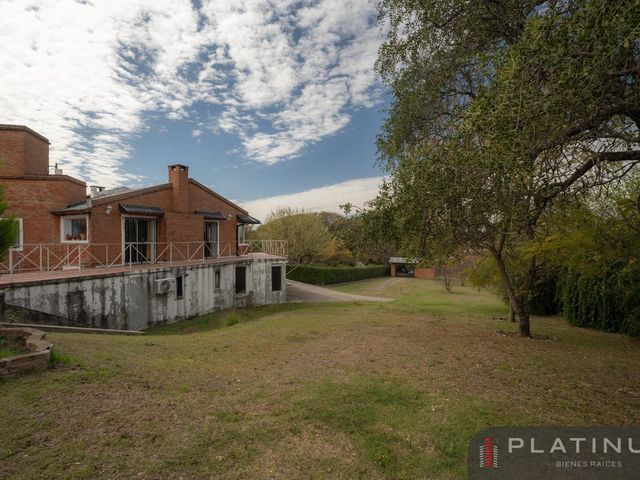 place photo 48