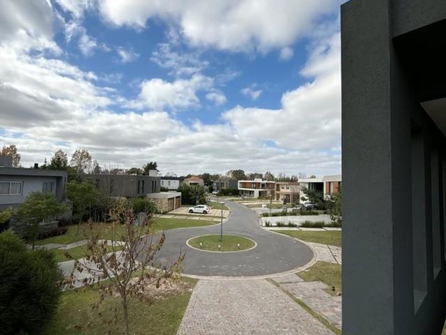 place photo 44