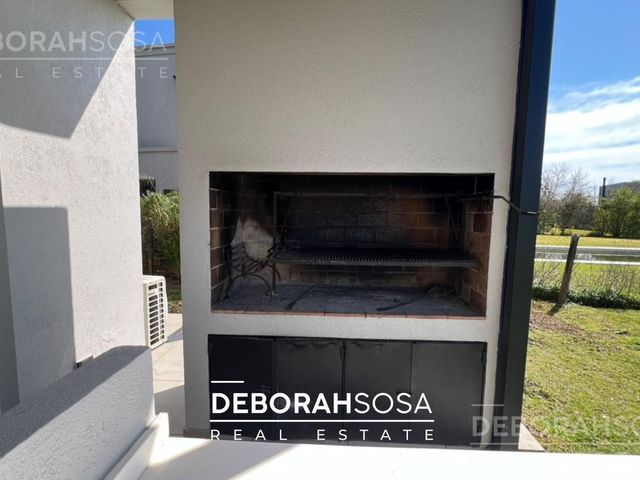 place photo 40