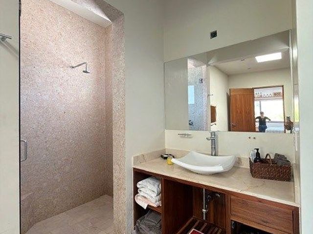 place photo 43