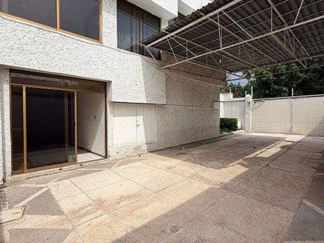 place photo 39