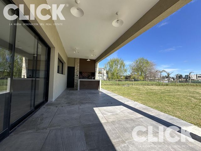 place photo 48