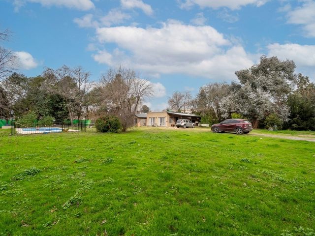 place photo 63
