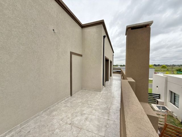 place photo 57