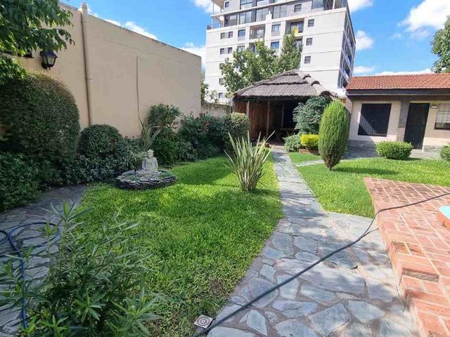 place photo 34