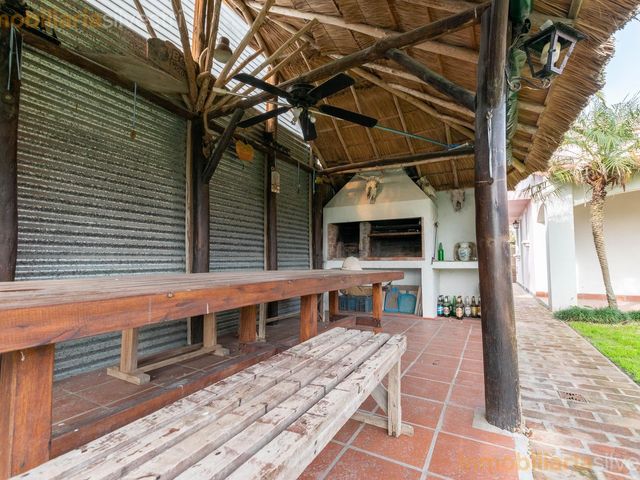 place photo 48