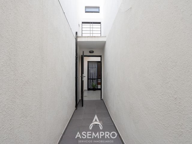 place photo 49
