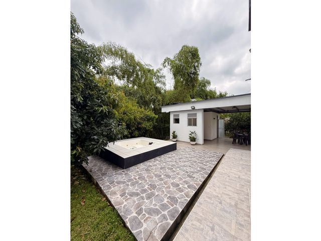 place photo 46