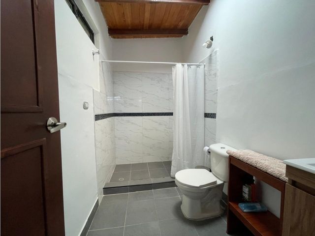 place photo 48