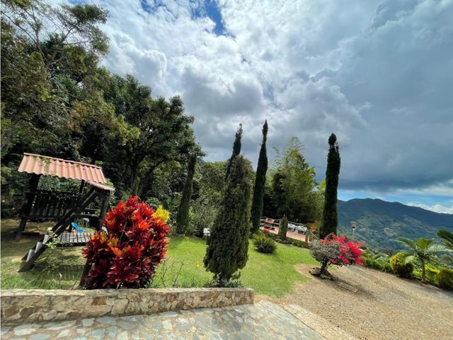 place photo 63