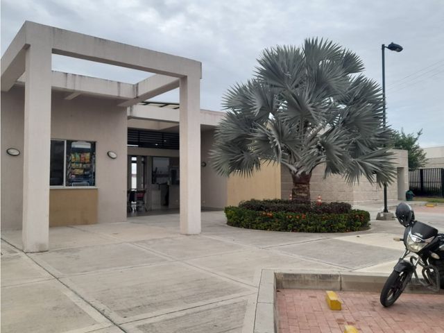 place photo 23