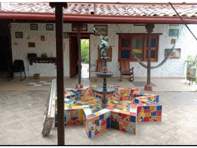place photo 24