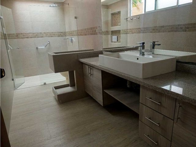 place photo 51